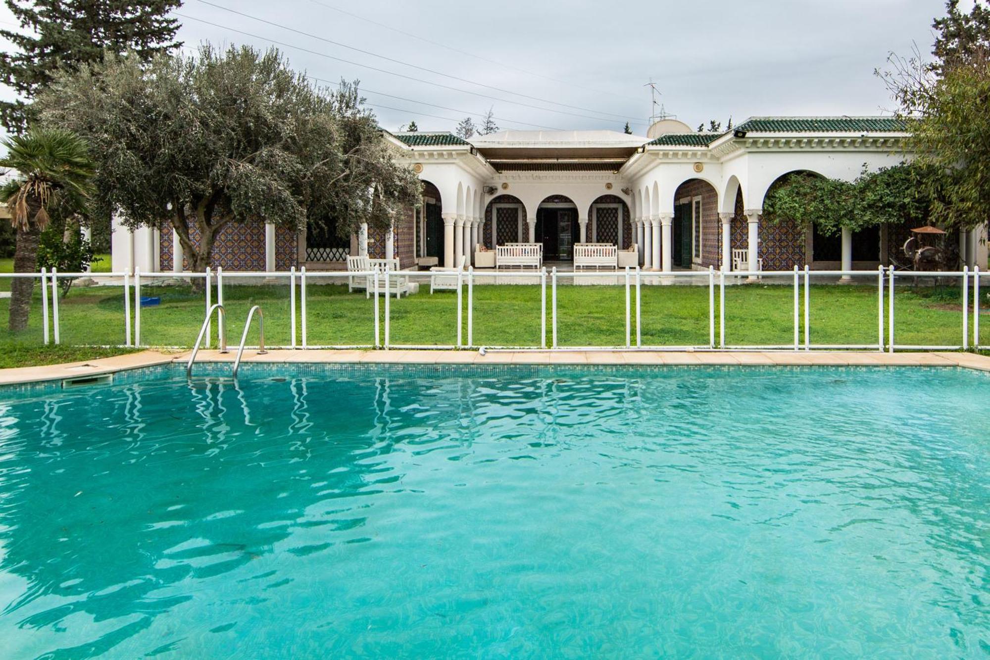 Appartement Prive Dans Une Grande Maison D'Hote المرسى المظهر الخارجي الصورة